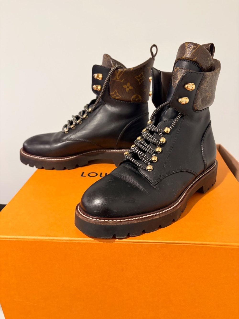 LV Boots - Picture 3 of 3